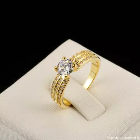 18K Gold Plated Ring with AAA Zircon Diamonds - Ruby's Jewelry