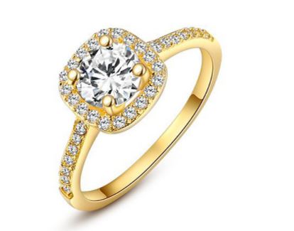 18K Gold Plated Ring with Zircon Diamonds - Ruby's Jewelry