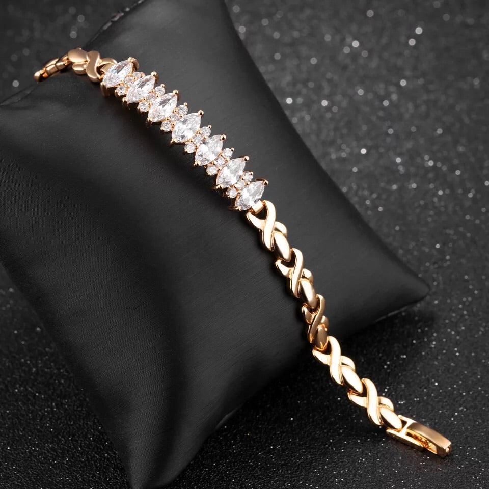 18K Gold Plated X-linked Bracelet with Zircon Diamonds - Ruby's Jewelry