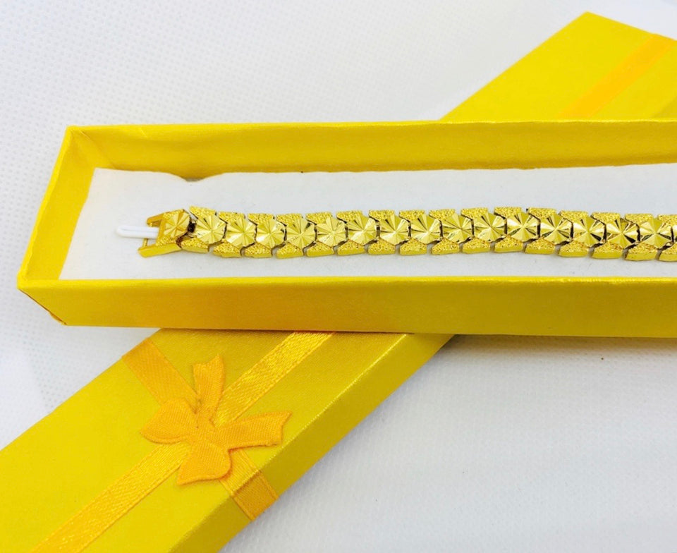 24K Gold Plated 8mm Square-linked Bracelet - Ruby's Jewelry