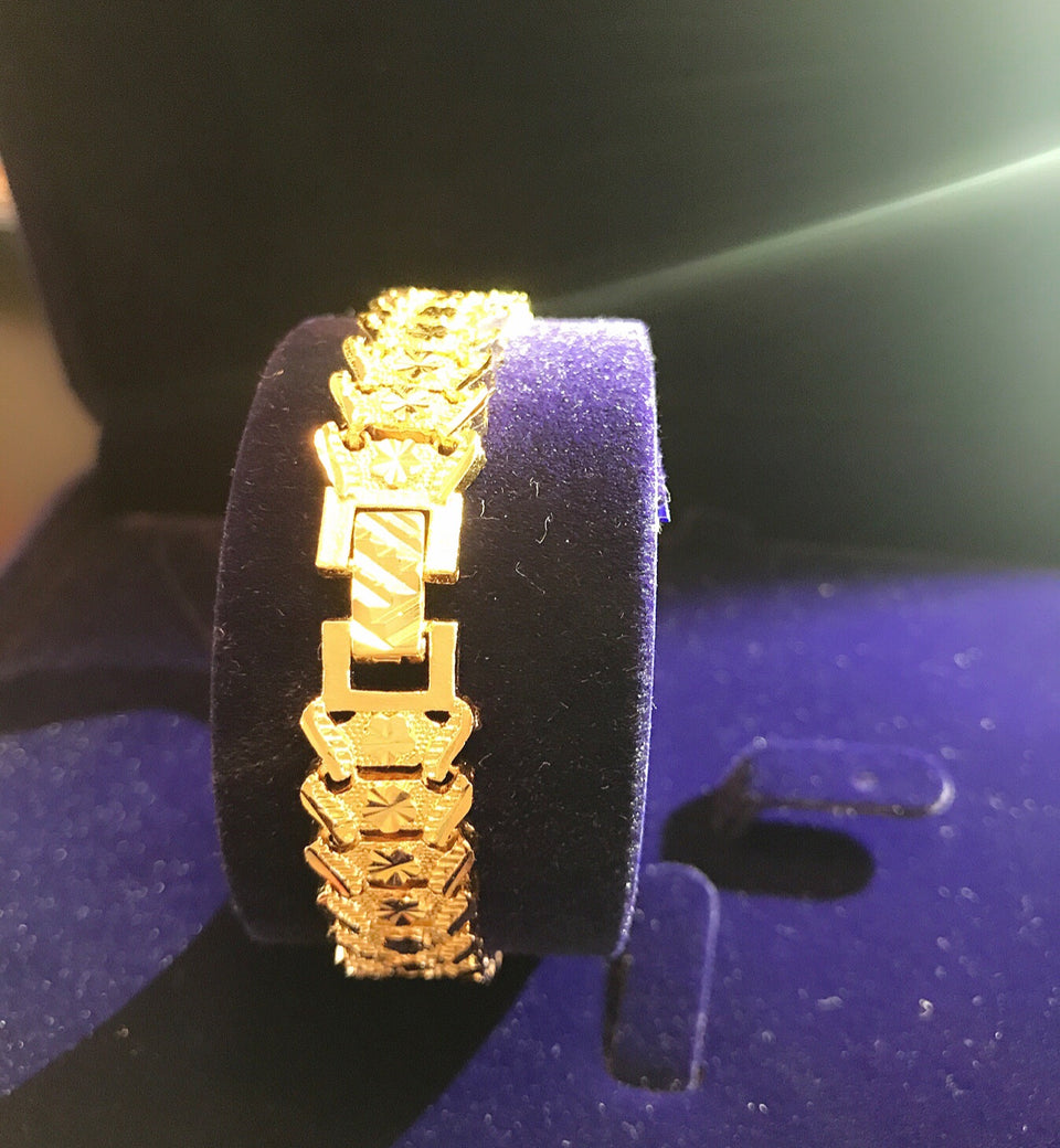 24K Gold Plated 12mm Wavy Chain Bracelet - Ruby's Jewelry