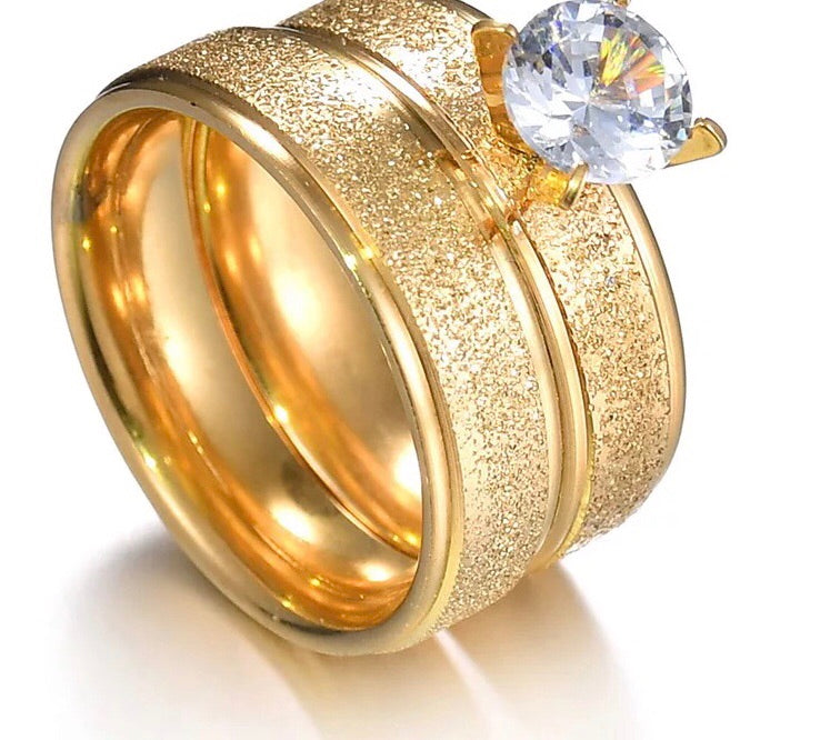 18K Gold Plated Couple Rings with AAA Zircon Diamond - Ruby's Jewelry