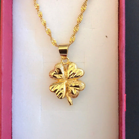 18K Gold Plated Spiral Chain Necklace with Clover Pendant - Ruby's Jewelry