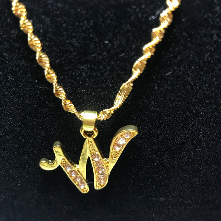 18k gold plated letter with zircon Letter W necklace - Ruby's Jewelry