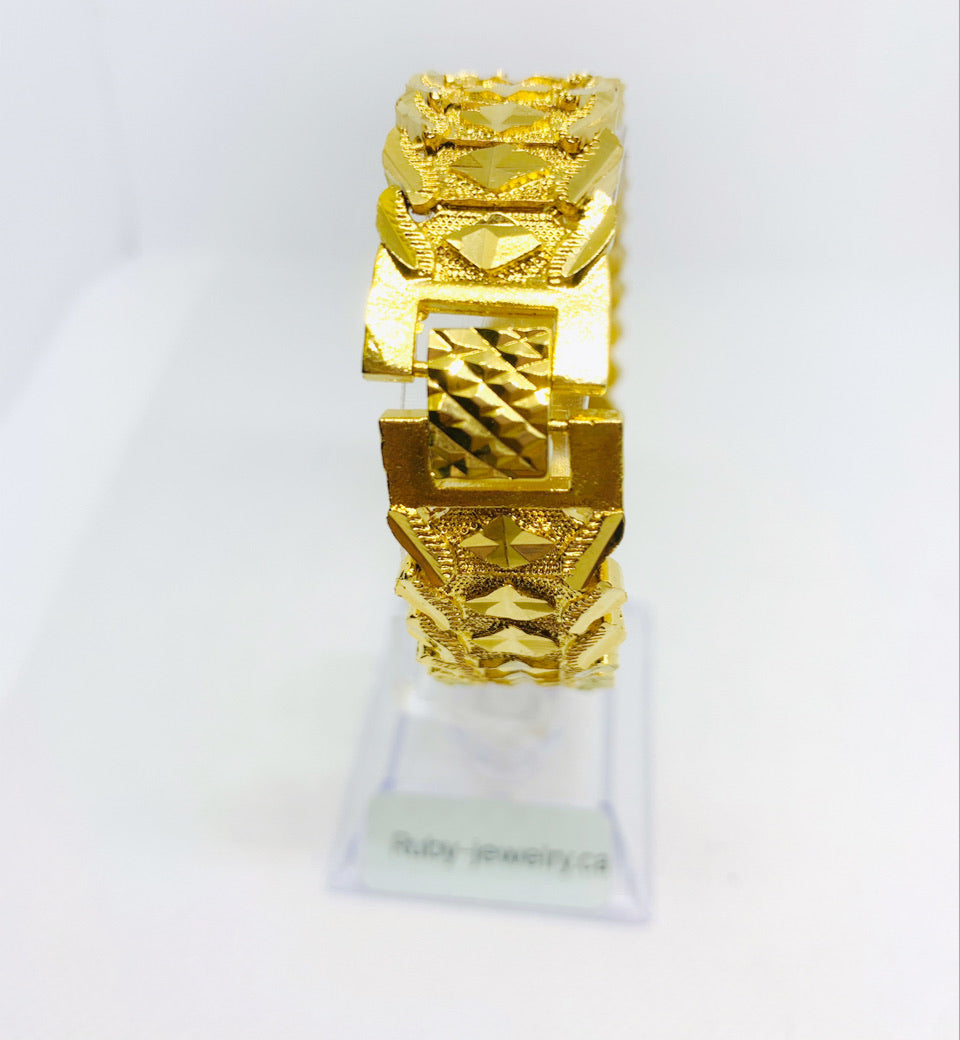 24K Gold Plated 16.5mm Wavy Chain Bracelet - Ruby's Jewelry