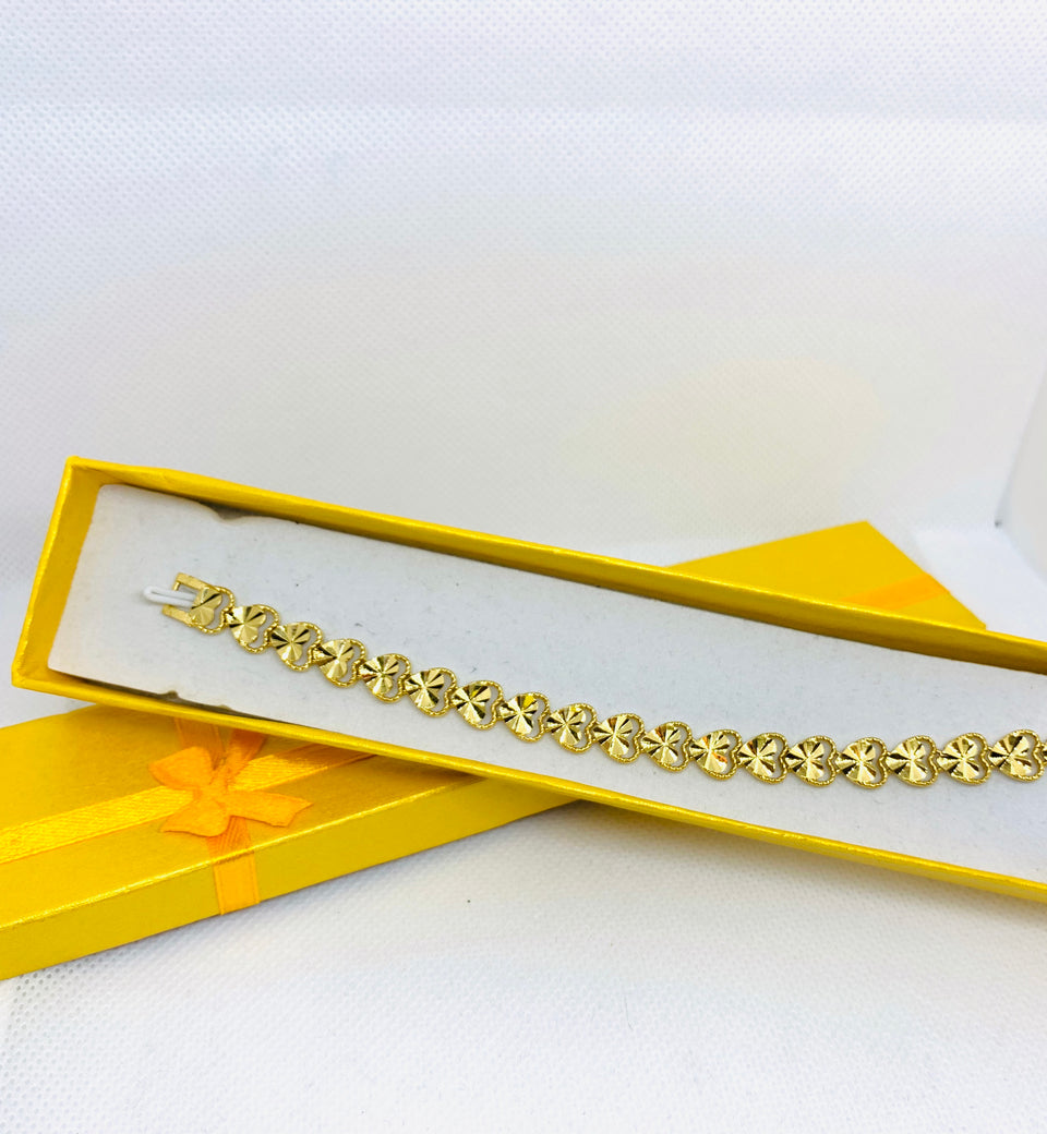 24K Gold Plated 8mm Heart-linked Bracelet - Ruby's Jewelry