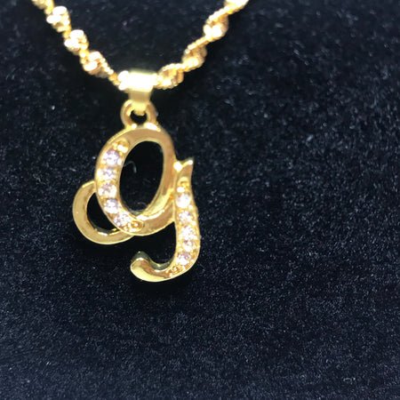 18k gold plated letter with zircon G necklace - Ruby's Jewelry