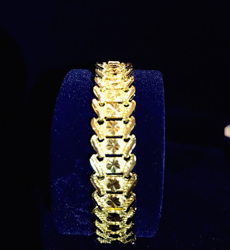 24K Gold Plated 12mm Wavy Chain Bracelet - Ruby's Jewelry