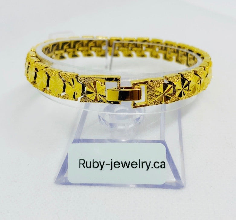 24K Gold Plated 8mm Square-linked Bracelet - Ruby's Jewelry