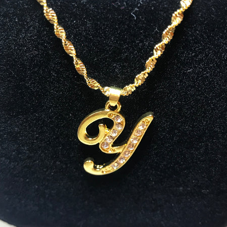 18k gold plated letter with zircon Letter Y necklace - Ruby's Jewelry