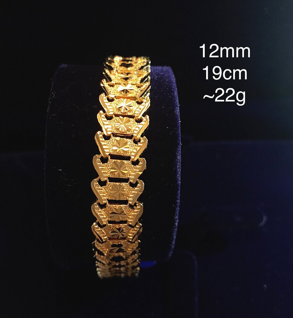 24K Gold Plated 12mm Wavy Chain Bracelet - Ruby's Jewelry